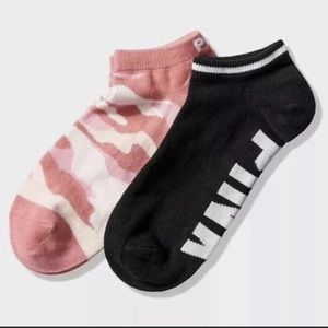 VS PINK ULTIMATE LOW SHOW SOCKS ~TWO PAIR